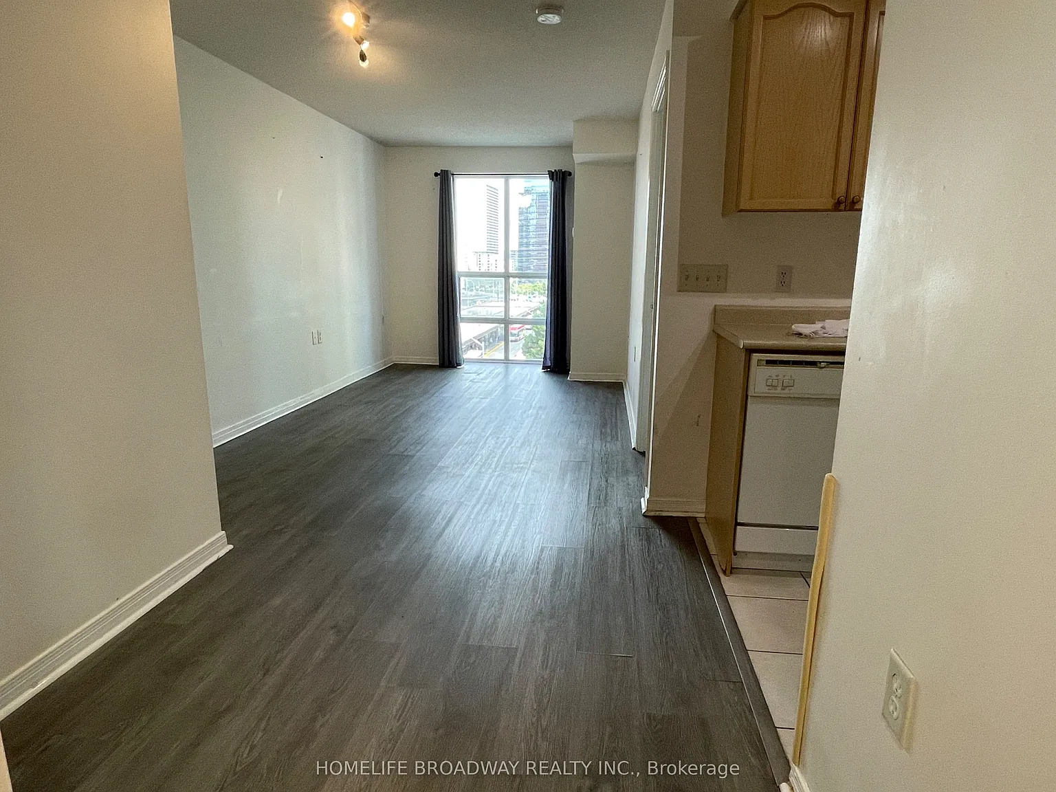 1 bed, $2,250 — Photo 2