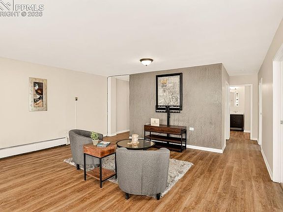 5th image of 1111 N Ash St APT 110