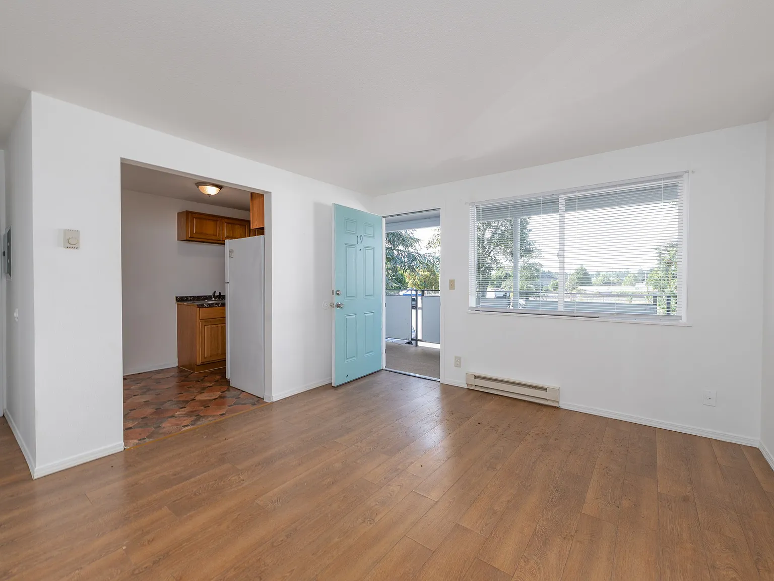 Twin Oaks Apartments — Photo 3
