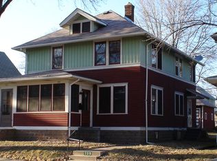 709 Rose Ave E, Saint Paul, MN 55106