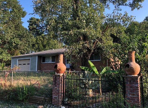 2nd image of 2573 Paul Dr
