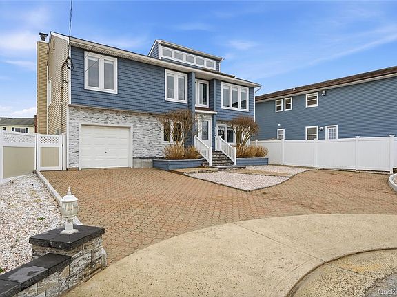 2nd image of 233 Arthur Street