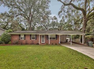 913 Chestwood Ave, Tallahassee, FL 32303