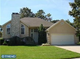 145 Orlando Dr, Sicklerville, NJ 08081