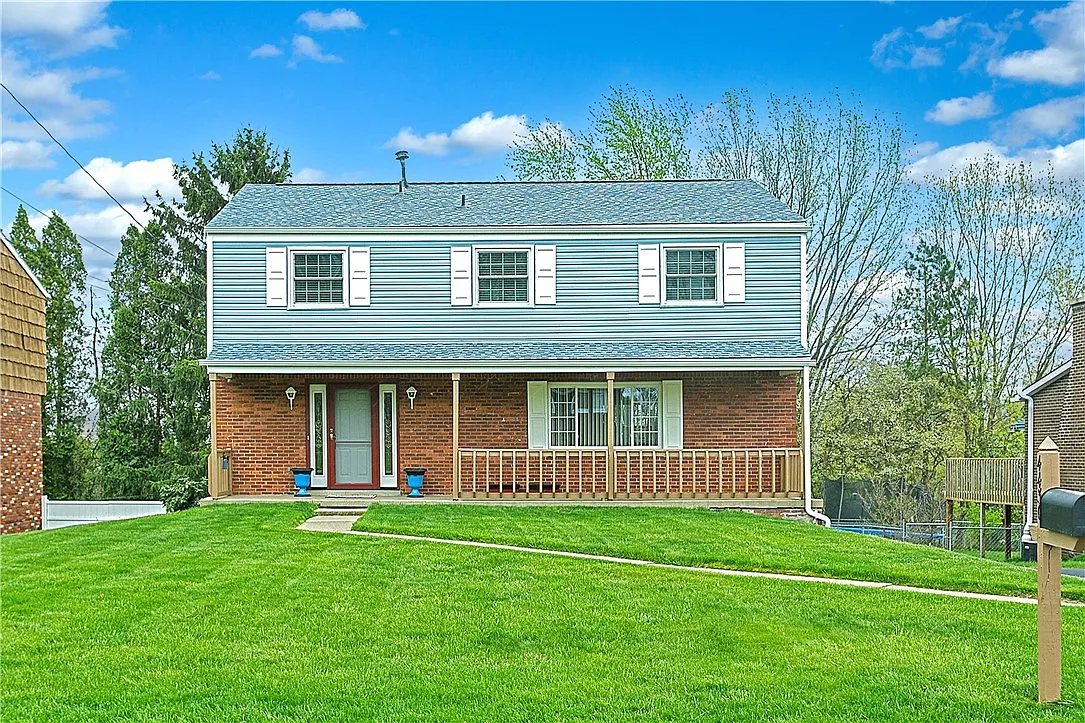 4430 Helmar Dr photo 1