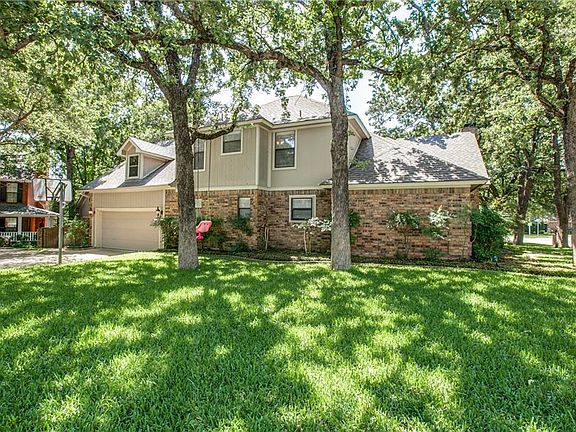 3rd image of 3115 Flintridge Dr