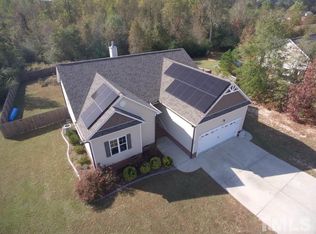 462 Moonlight Dr, Fuquay Varina, NC 27526