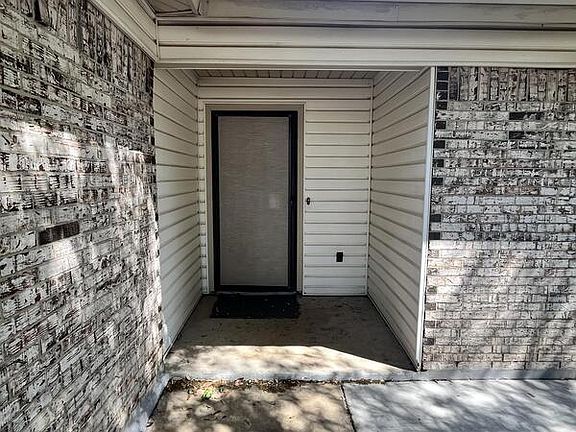 2nd image of 555 Taos Ct