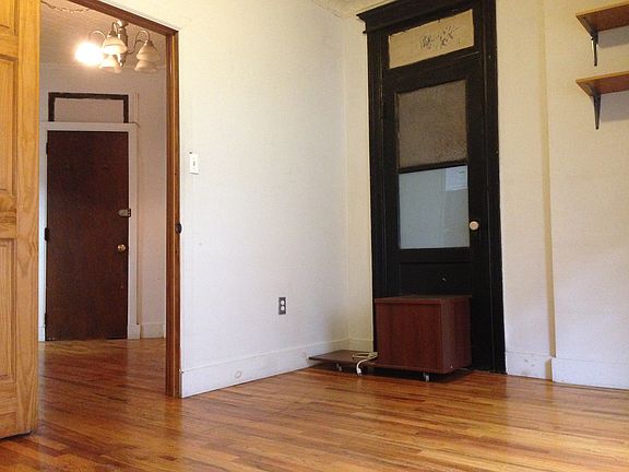 2nd image of 349 21st St APT 1
