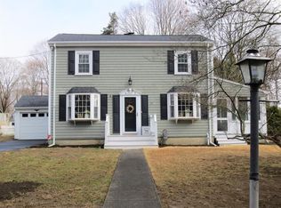 43 Riverview Ave, Swansea, MA 02777