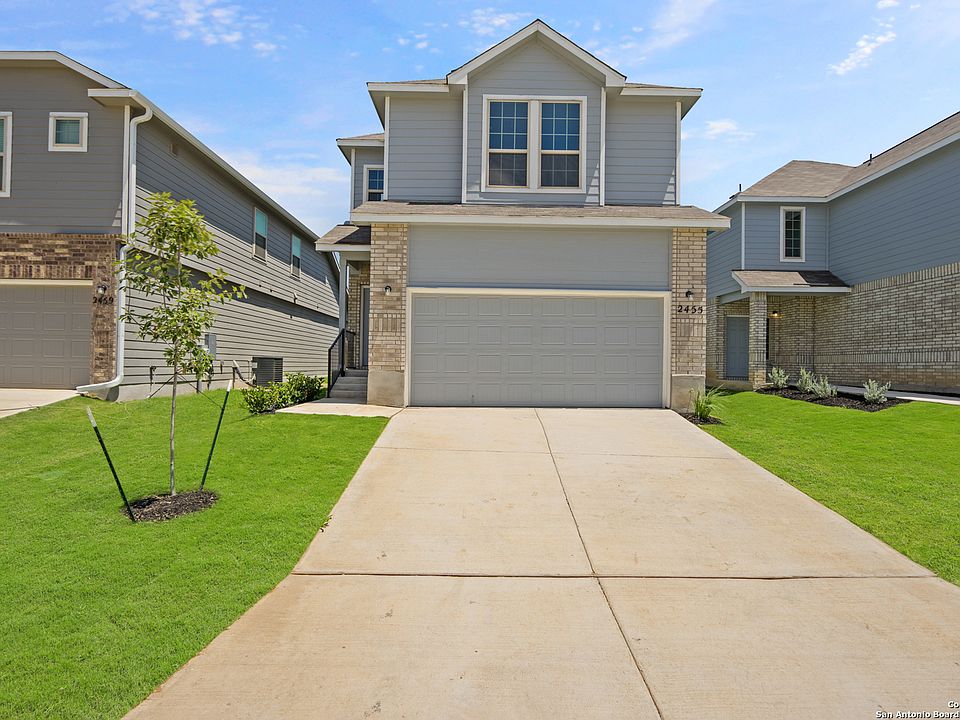 1st image of 2455 Dry Moss Way