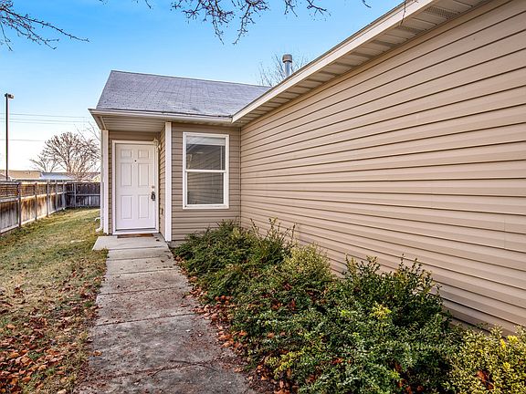 2nd image of 6990 Boysenberry Ave