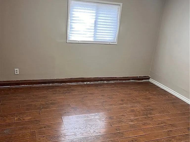 6607 Aura Ave — Photo 17