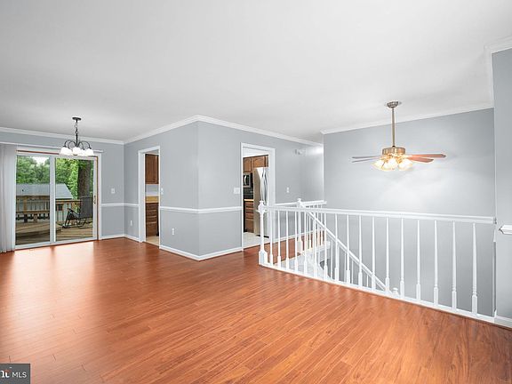 5th image of 10608 Holleybrooke Dr