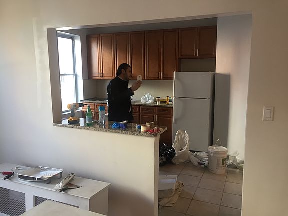 4th image of 39-46 27th St #1