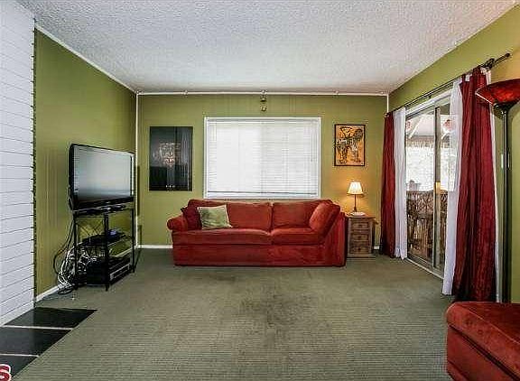 3rd image of 6344 Babcock Ave