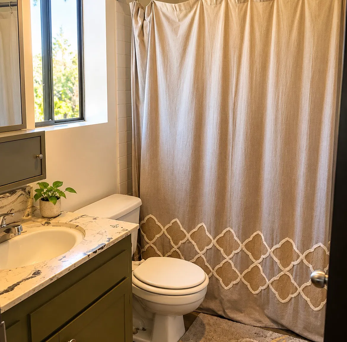 806 Coronado Ter — Photo 3
