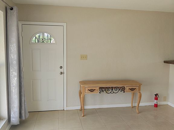 3rd image of 2240 Birchcrest Blvd