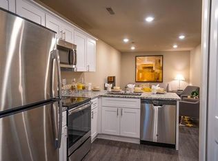 34700 Aqua Ln, Sterling Heights, MI 48312