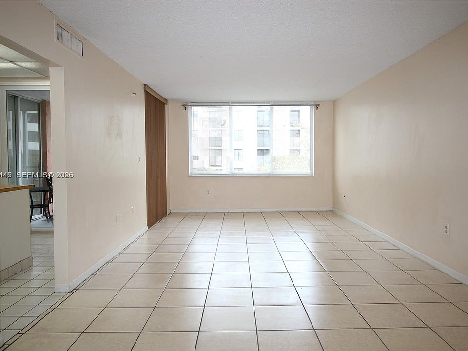 1st image of 17890 W Dixie Hwy APT 519
