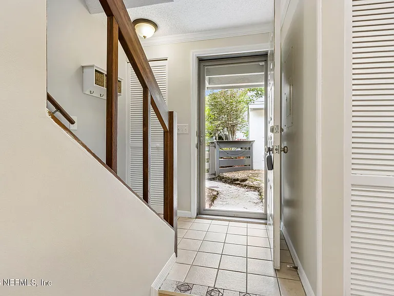 7623 Baymeadows Cir #2012 — Photo 3