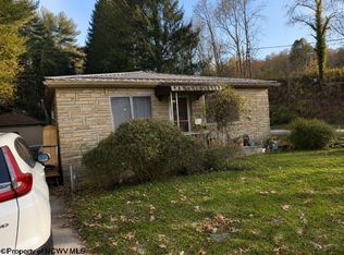 2826 Buckhannon Pike, Mount Clare, WV 26408
