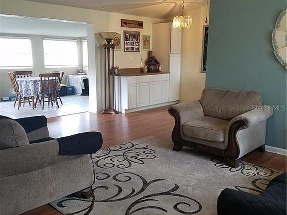 2nd image of 2155 Avenue B