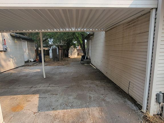 2nd image of 2217 E Weile Ave #2219