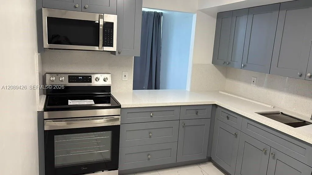 701 Three Islands Blvd — Photo 4
