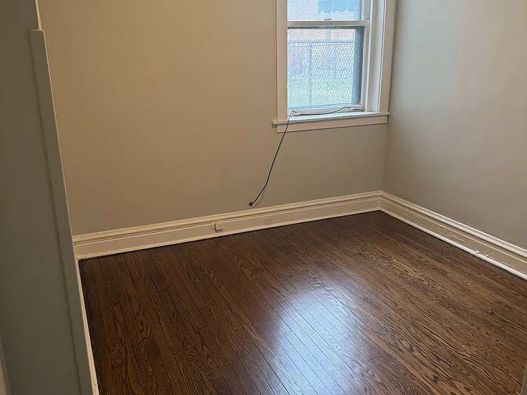 10618 S Ewing Ave #3 — Photo 8