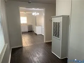 3324 Meadowbridge Rd — Photo 6