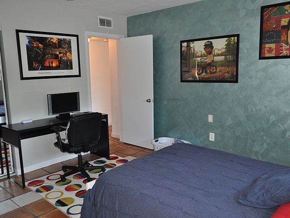 5th image of 11685 Canal Dr APT 209
