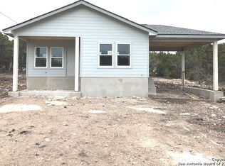 1421 Bob White Dr, Spring Branch, TX 78070