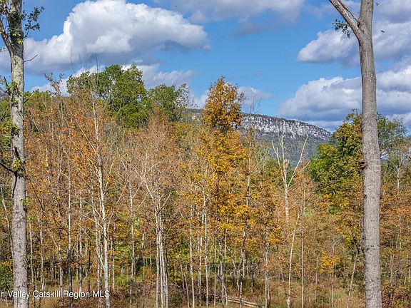 3rd image of 100 Tillson Lake Road