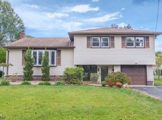 181 Grove Ave, Verona, NJ 07044