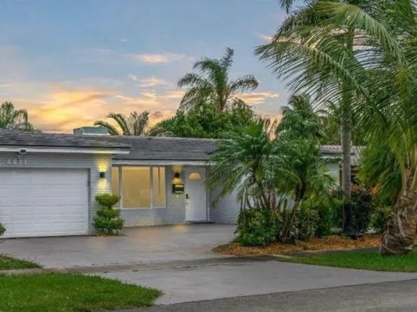 4811 Hayes St, Hollywood, FL 33021