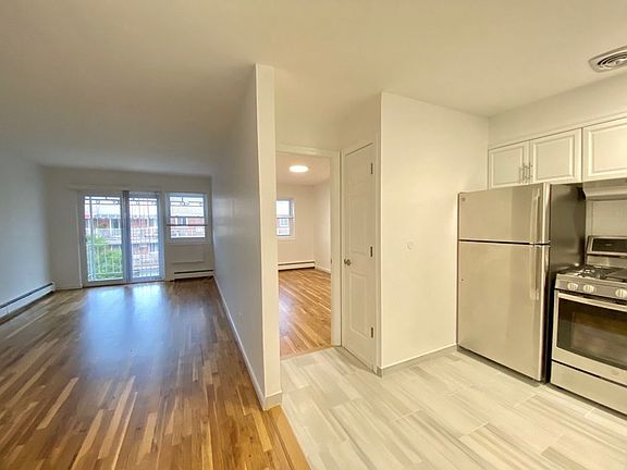 5th image of 31-46 37th St #3
