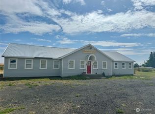 15 S 1st St, Almira, WA 99103