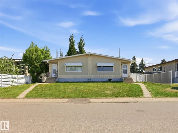 13343/13345 60th St NW, Edmonton, AB T5A 0S2