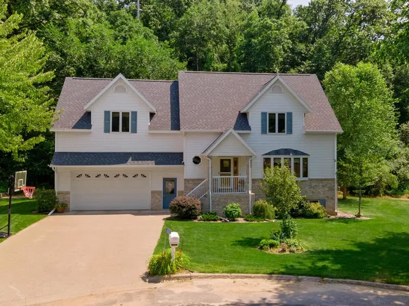 W5595 Southdale DRIVE, La Crosse, WI 54601