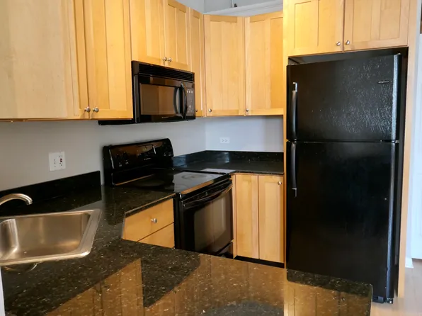 1314 N Milwaukee Ave #204, Chicago, IL 60622