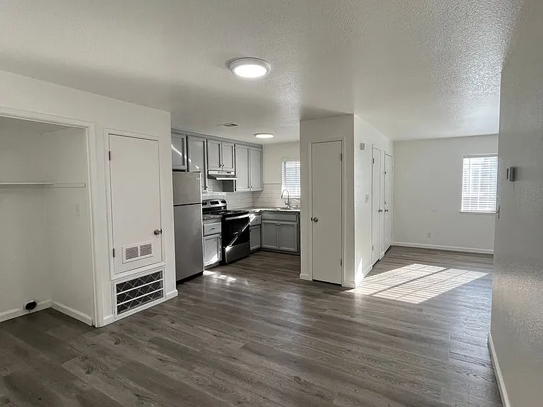 Thrive Living Homes — Photo 20
