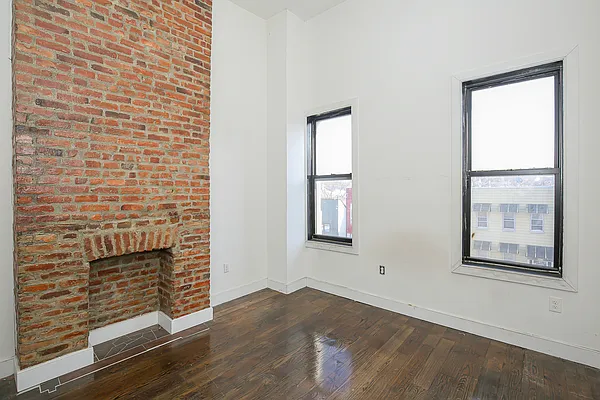 Rented by Exit Realty First Choice | media 29