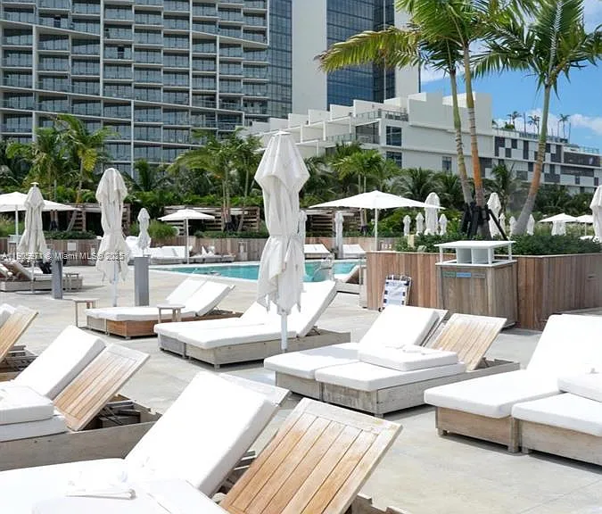 2301 Collins Ave #836 — Photo 15