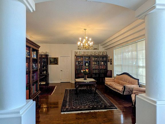 4th image of 2900 Cypress Ridge Trl