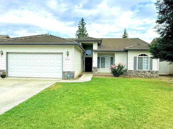 2537 W Clinton Avenue, Visalia, CA 93291