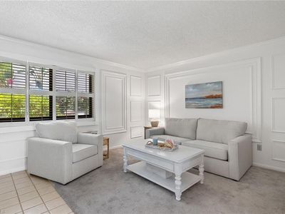 788 Park Shore DR #C18, Naples, FL, 34103