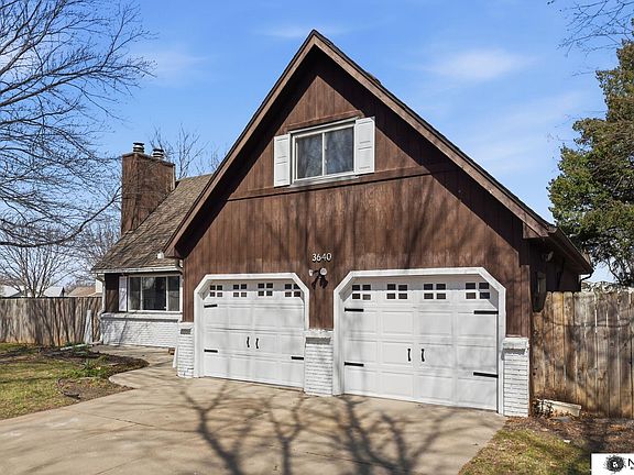 2nd image of 3640 Wildbriar Ln