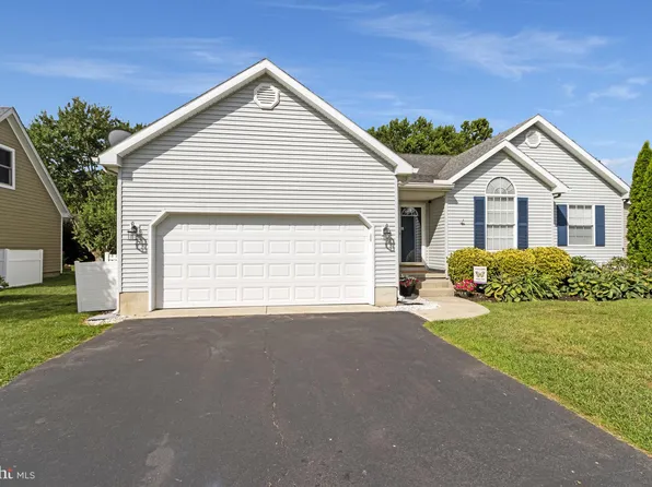 12 Vassar Dr, Rehoboth Beach, DE 19971