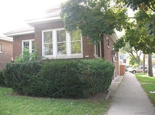 3658 N Saint Louis Ave, Chicago, IL 60618